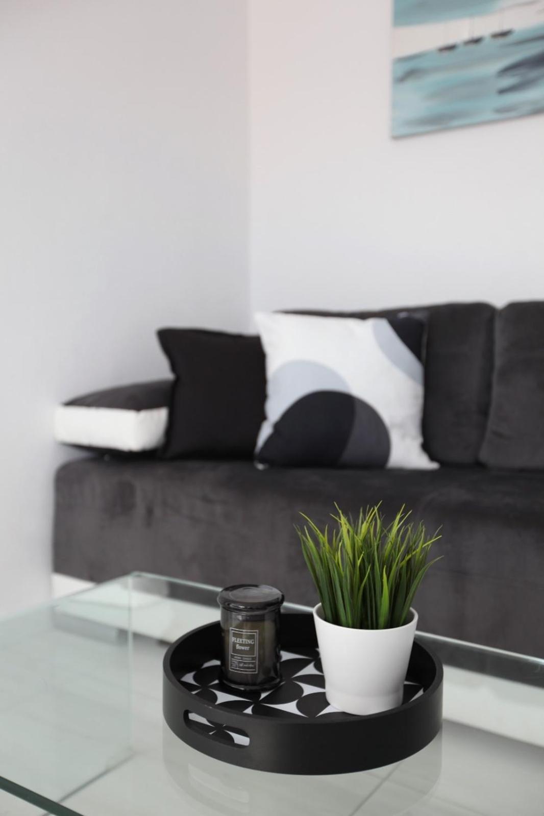 Apartment With Terrace And Sea View - Lucic تروغير المظهر الخارجي الصورة