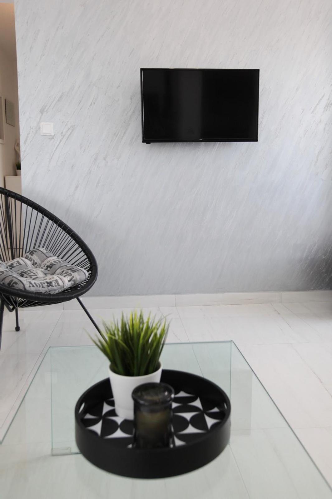 Apartment With Terrace And Sea View - Lucic تروغير المظهر الخارجي الصورة